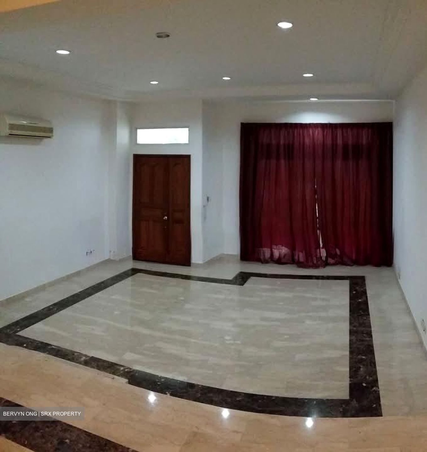 Pinewood Terrace (D25), Terrace #539763791